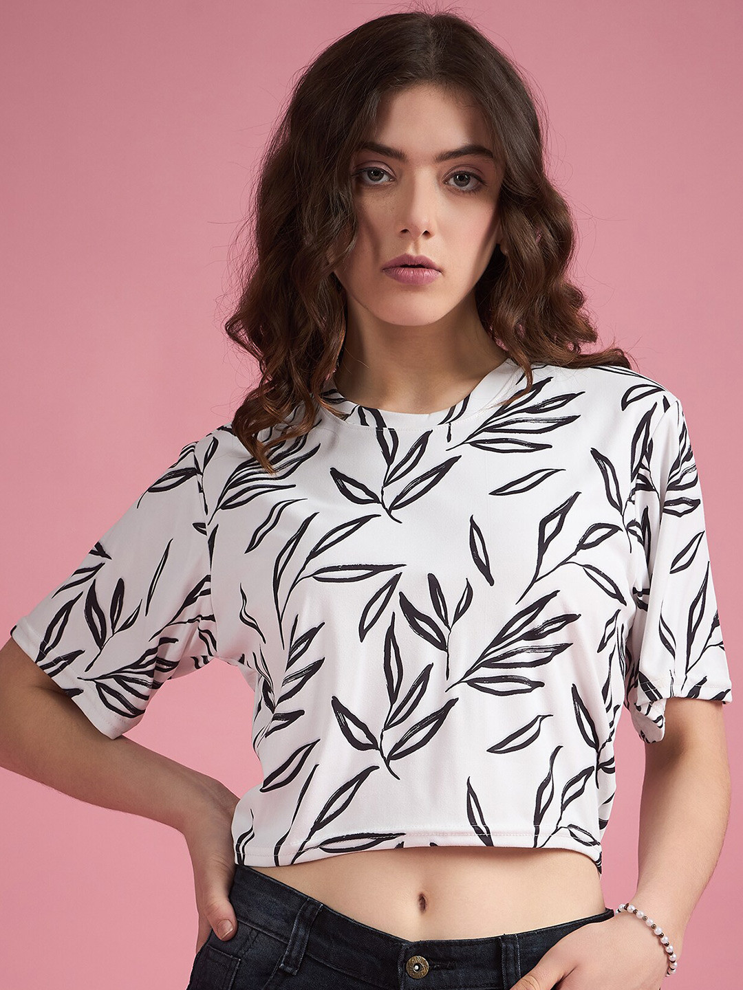 

DressBerry Black Tropical Print Crop Top