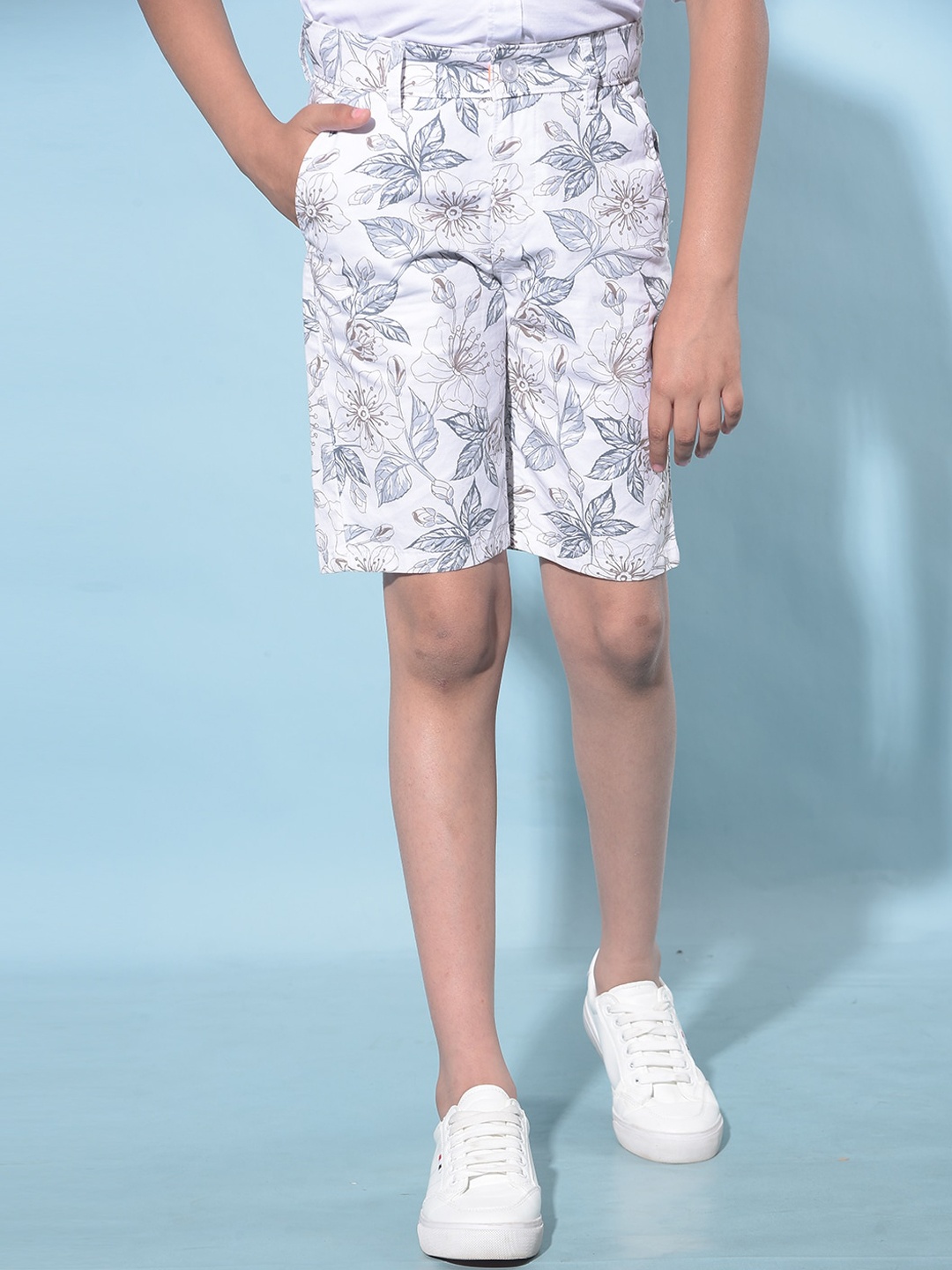 

Crimsoune Club Boys Floral Printed Slim Fit Cotton Regular Shorts, White