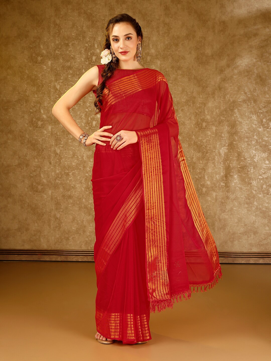 

Indian Women Pure Chiffon Zari Border Saree, Red