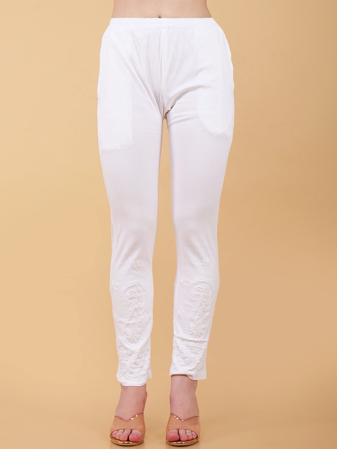 

Syrish Women Relaxed Straight Fit High-Rise Cigarette Trouser, White