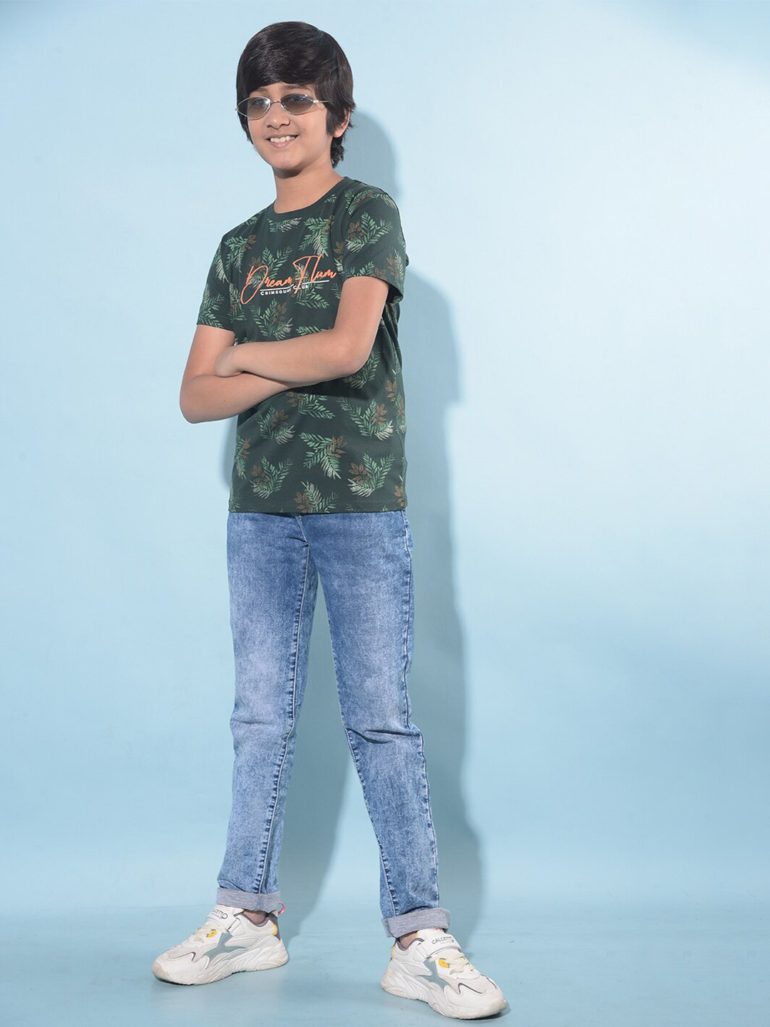 

Crimsoune Club Boys Tropical Printed Round Neck Short Sleeves Slim Fit T-shirt, Green