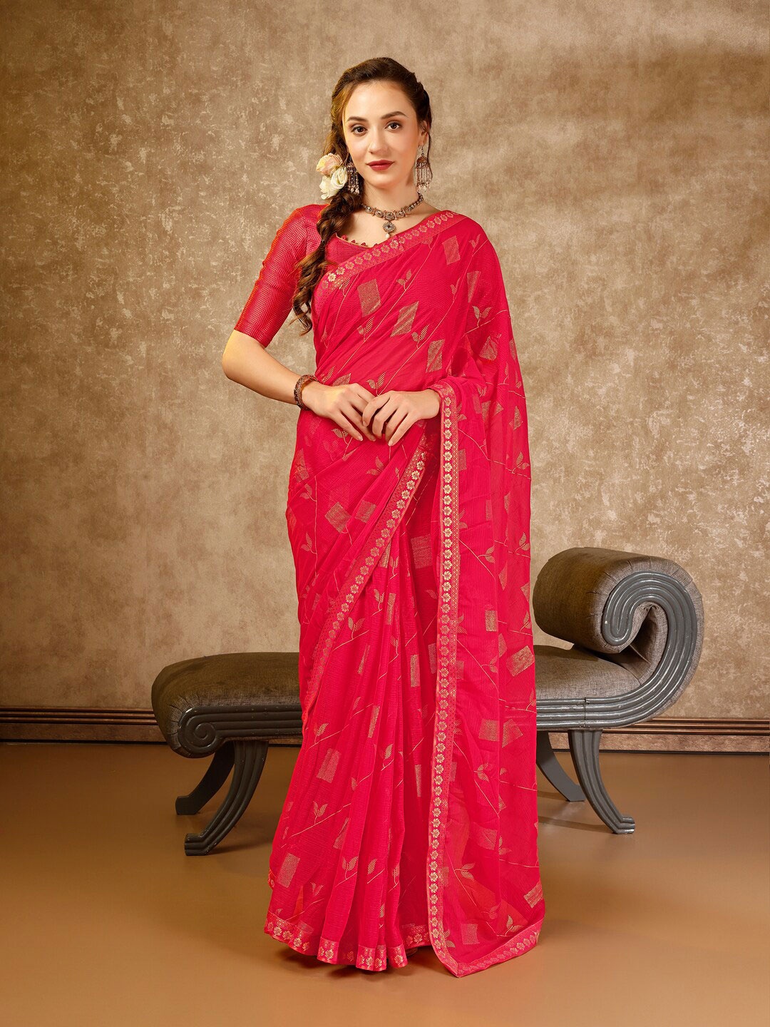

Indian Women Ethnic Motifs Printed Saree, Pink