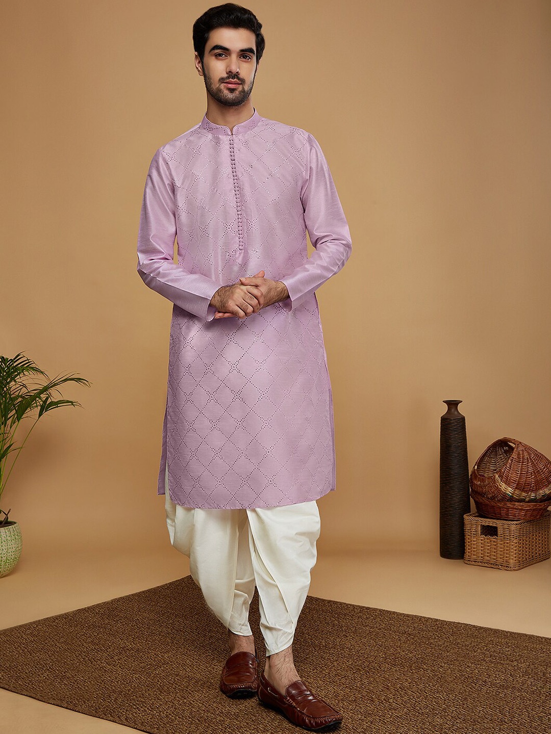 

KISAH Mandarin Collar Embroidered Regular Thread Work Dupion Silk Kurta With Dhoti Pants, Lavender