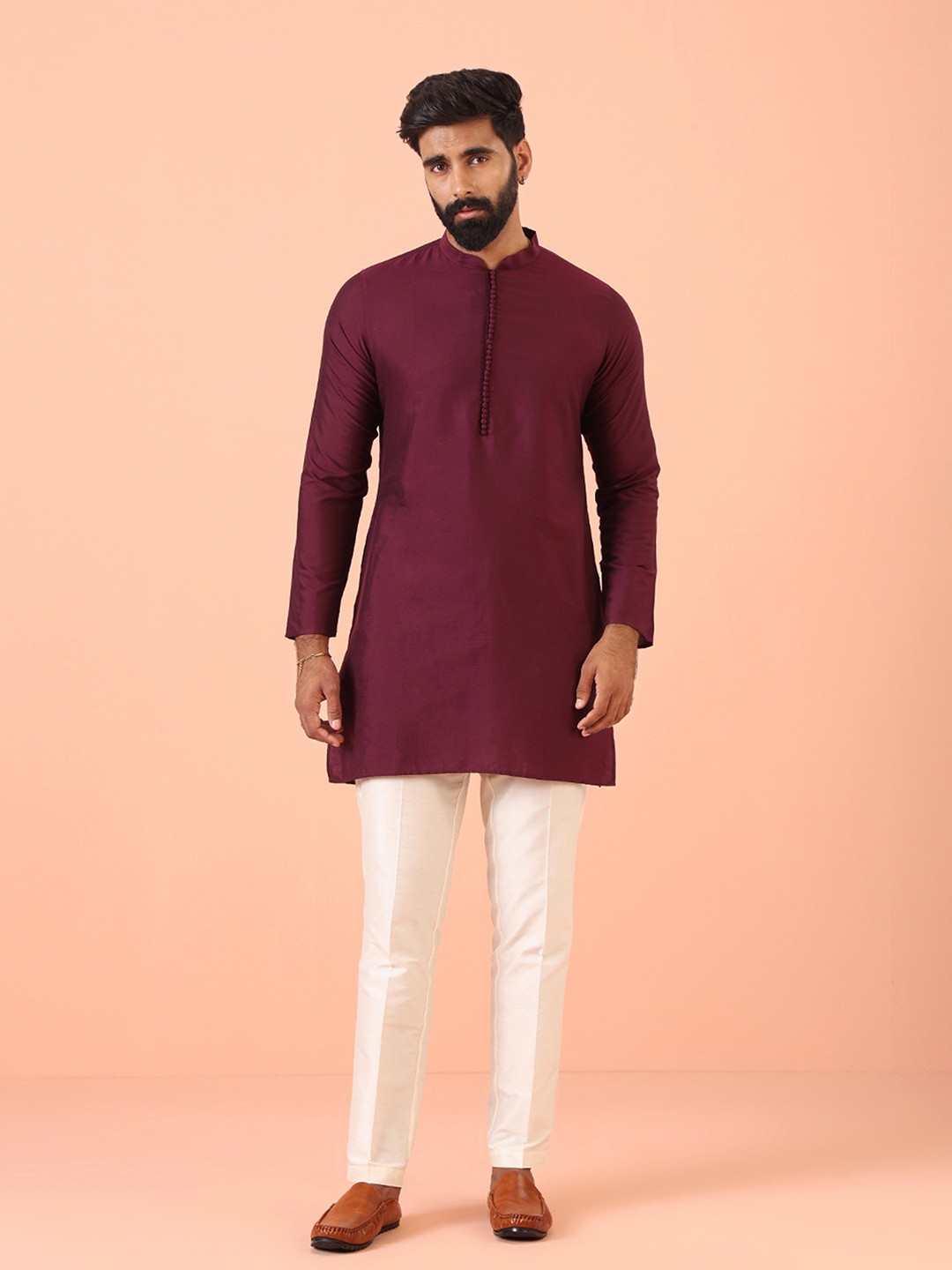 

KISAH Mandarin Collar Regular Kurta With Trousers, Red
