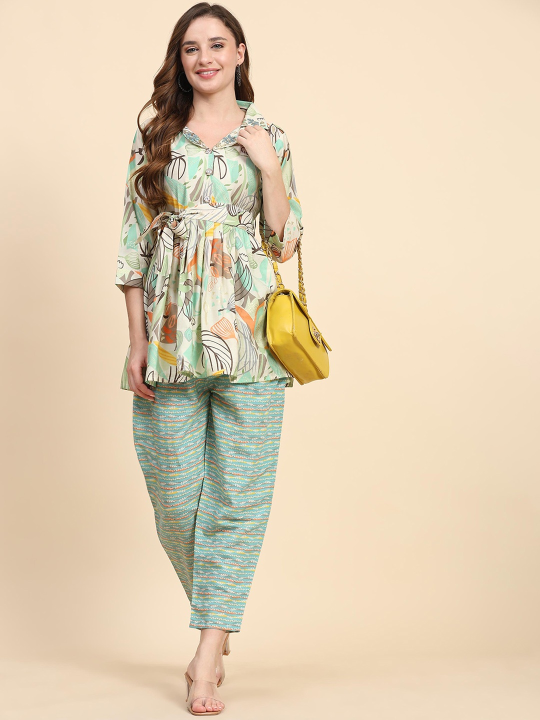 

Trendmalls Floral Printed Top With Trousers, Green