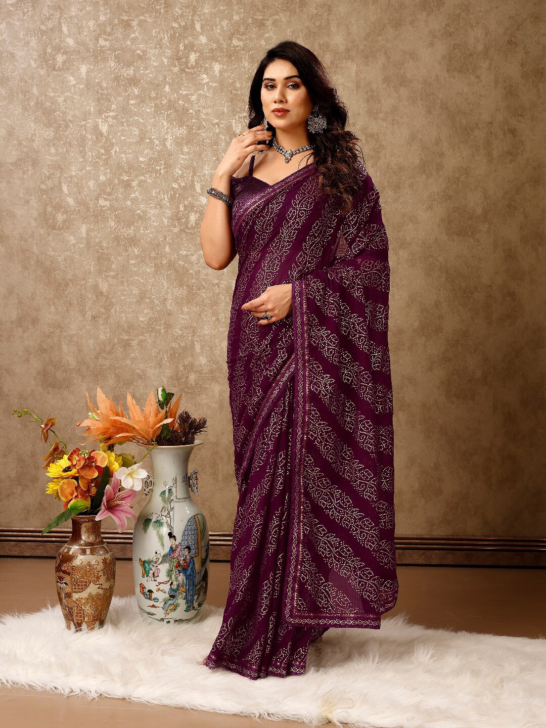 

Indian Women Ethnic Motifs Pure Chiffon Saree, Purple
