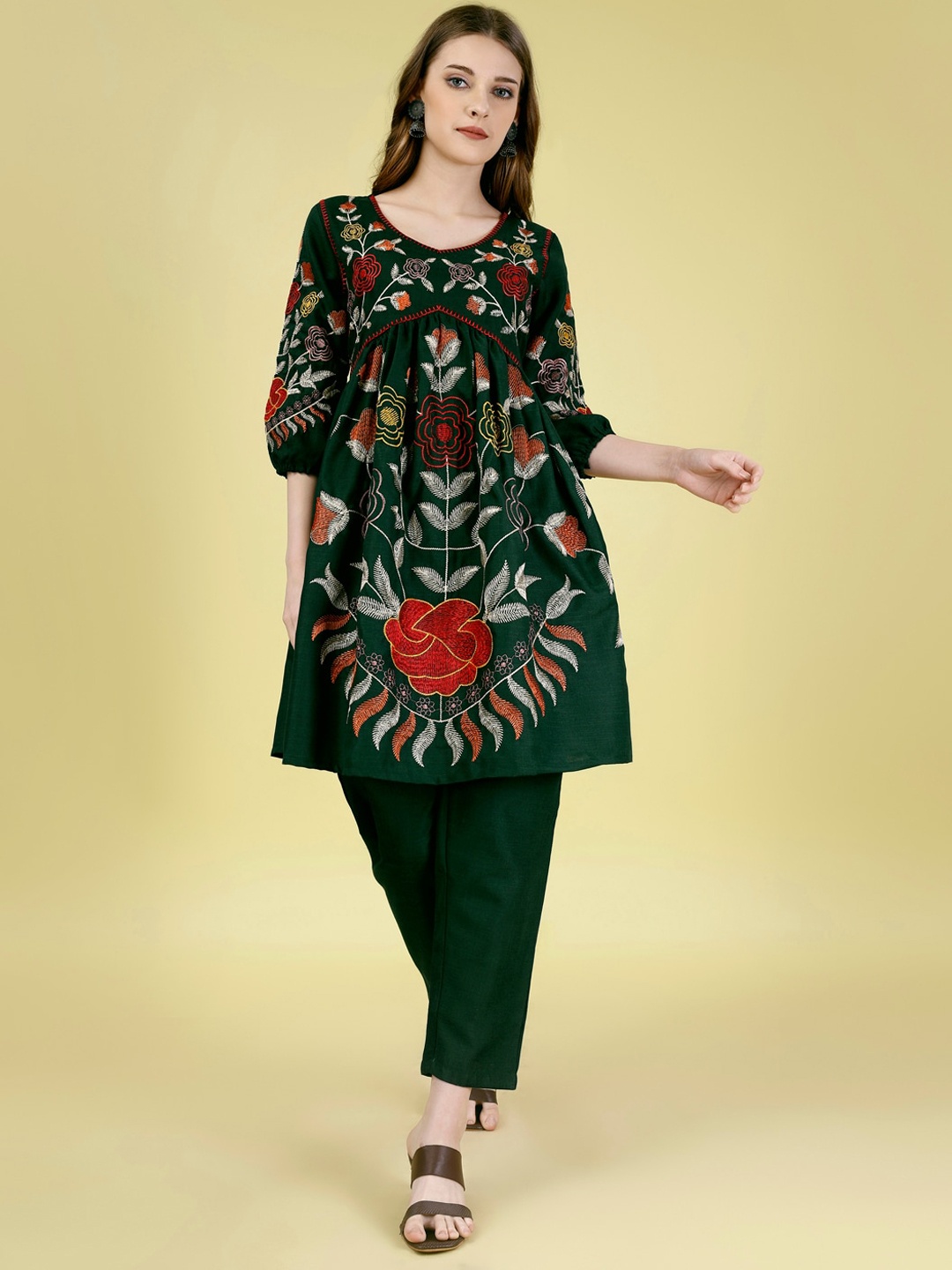 

Tikhi Imli Floral Embroidered V Neck Tunic With Flared Trouser, Green