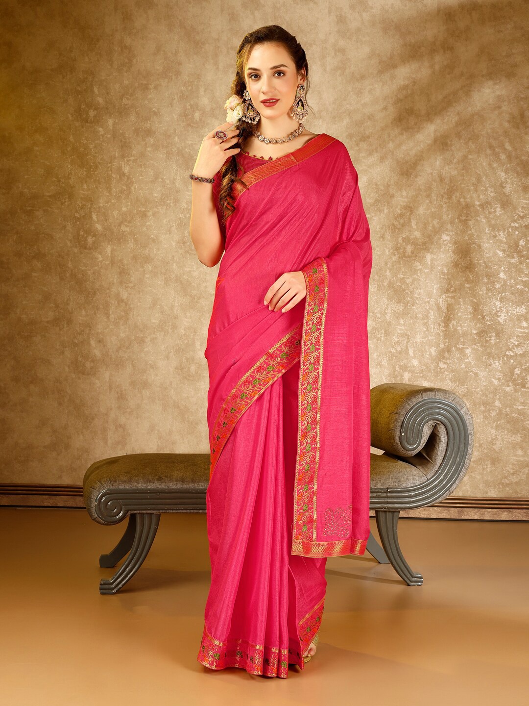 

Indian Women Zari Pure Chiffon Saree, Pink