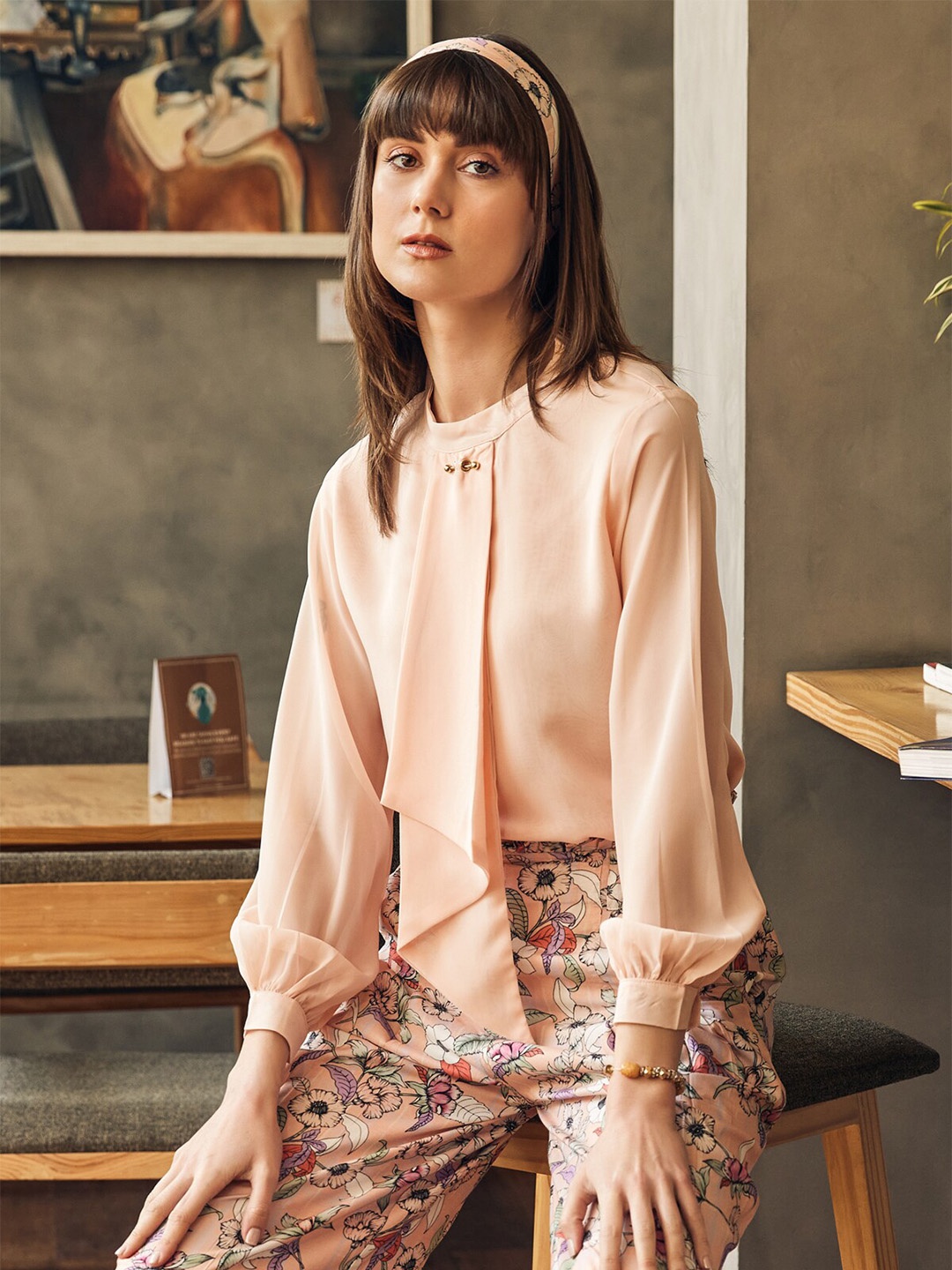 

Moda Elementi Round Neck Top, Peach