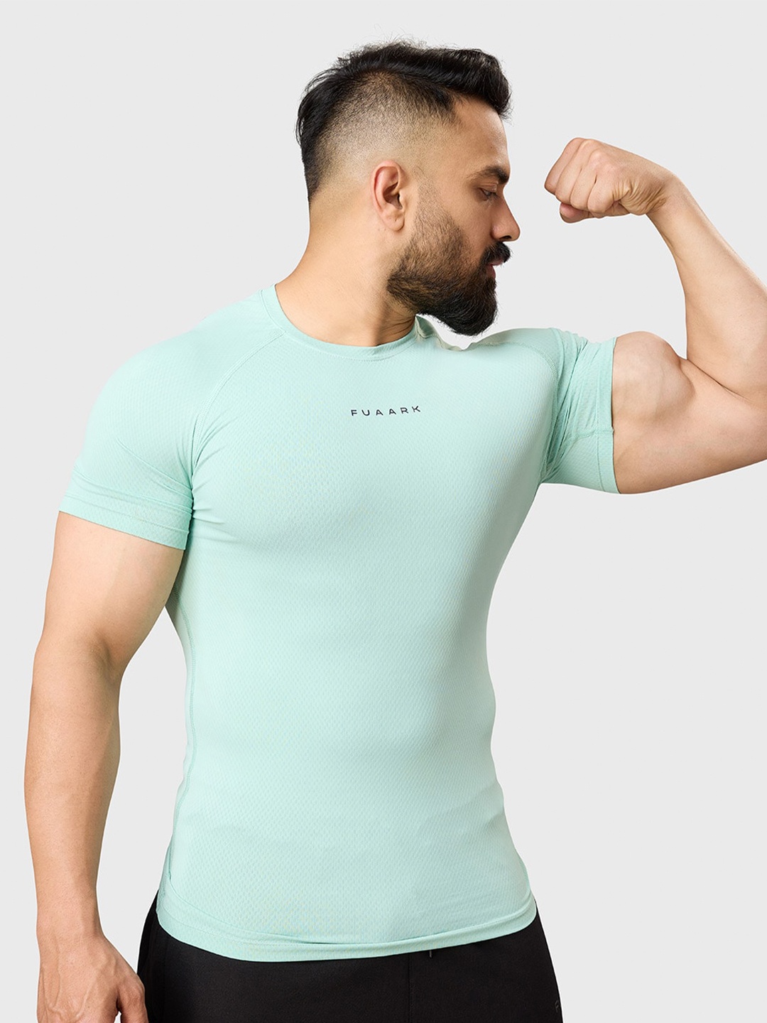 

FUAARK Typography Printed Compression T-shirt, Green