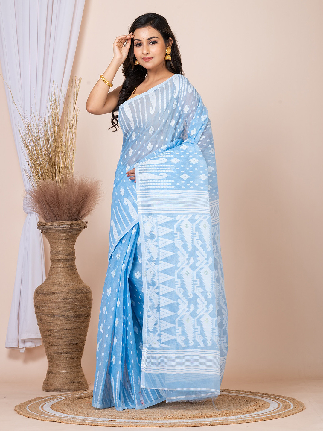 

HOUSE OF ARLI Ethnic Motifs Woven Design Pure Cotton Jamdani Saree, Blue