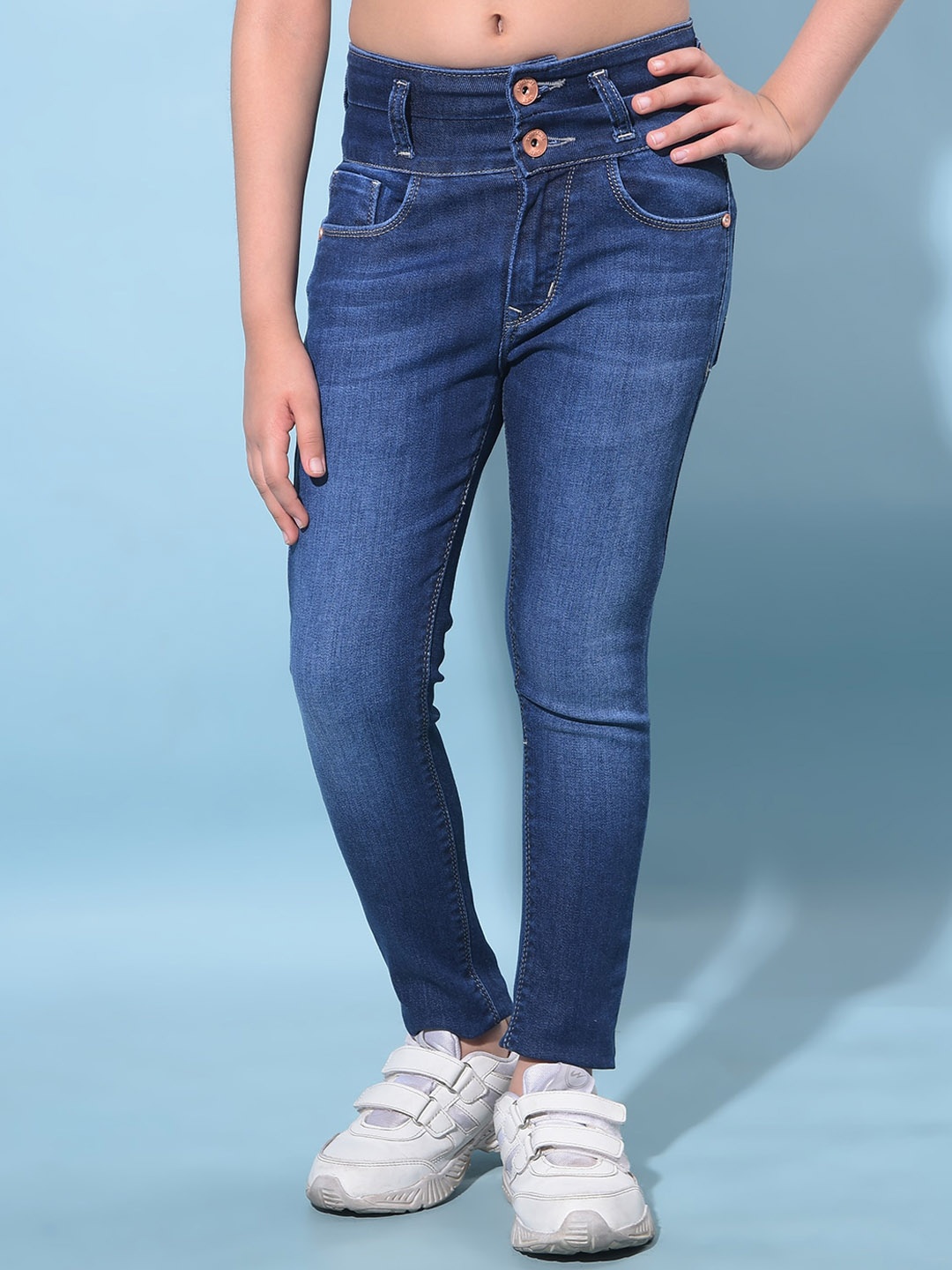 

Crimsoune Club Girls Skinny Fit Clean Look Light Fade Stretchable Jeans, Blue