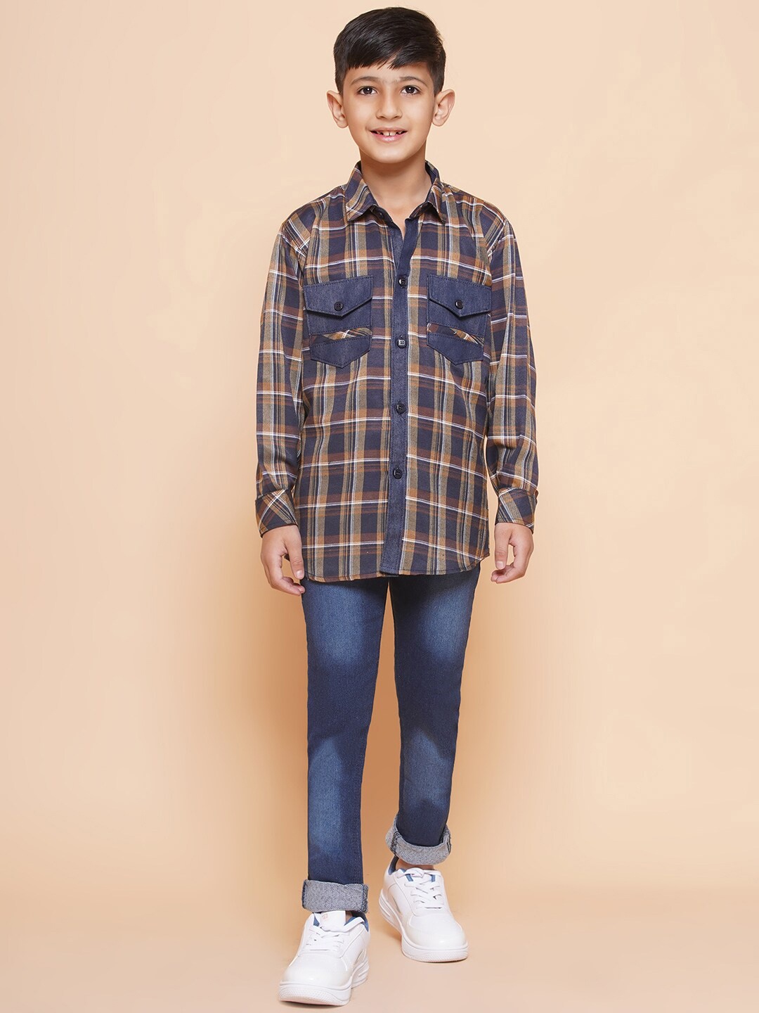 

Aj DEZInES Boys Checked Shirt with Trousers, Brown