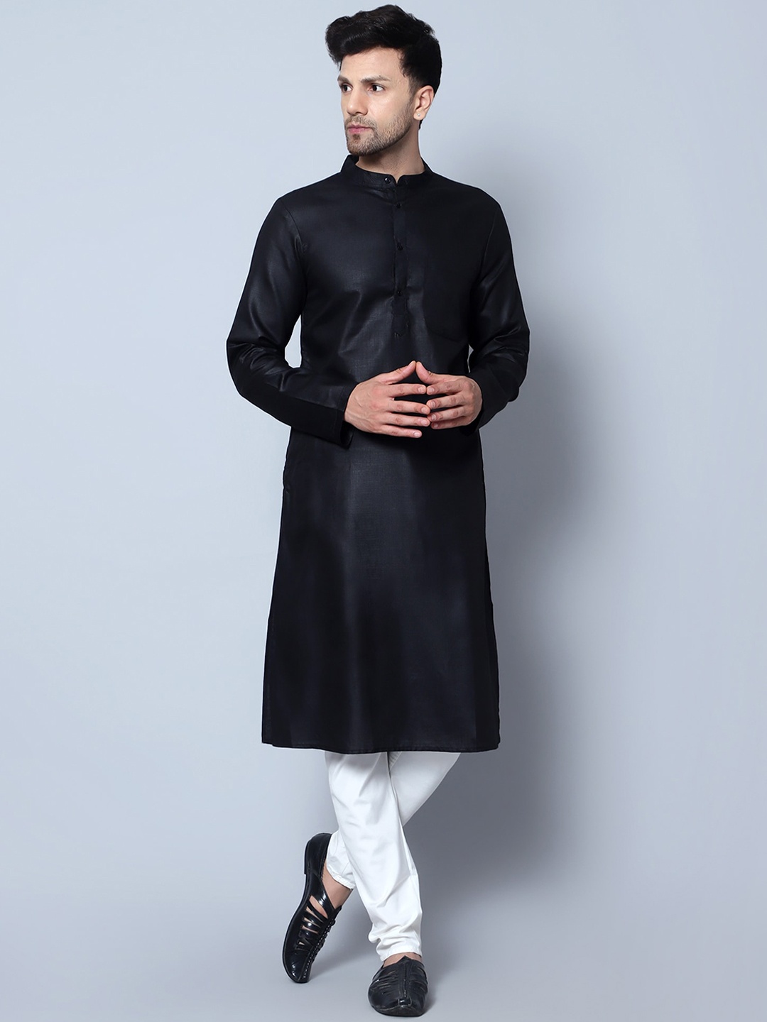 

Latest Chikan Garments Mandarin Collar Long Sleeves Tiering Kurta, Black