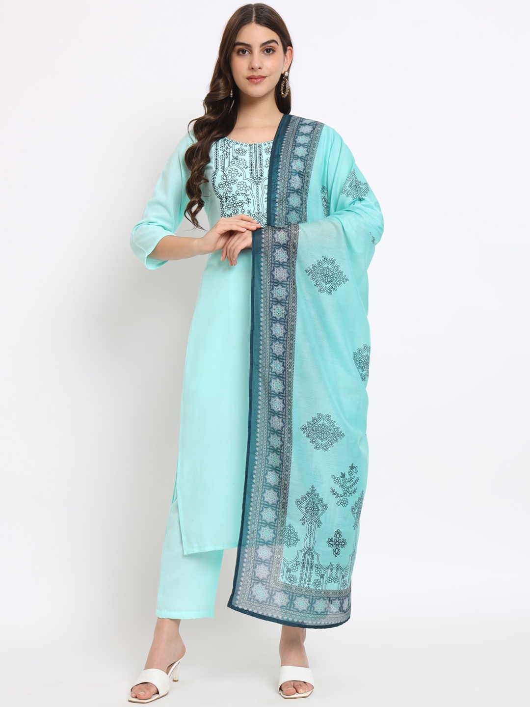 

SALWAT Floral Yoke Design Thread Work Pure Cotton Straight Kurta With Trouser & Dupatta, Sea green