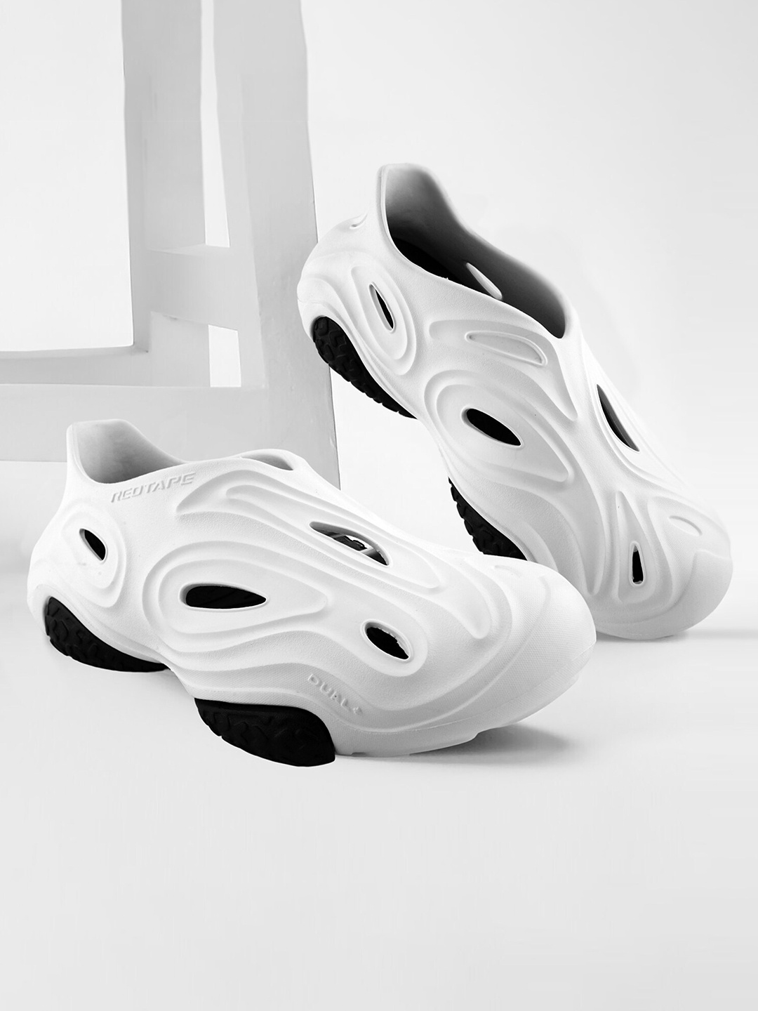 

Red Tape Men Self Design Clogs, White