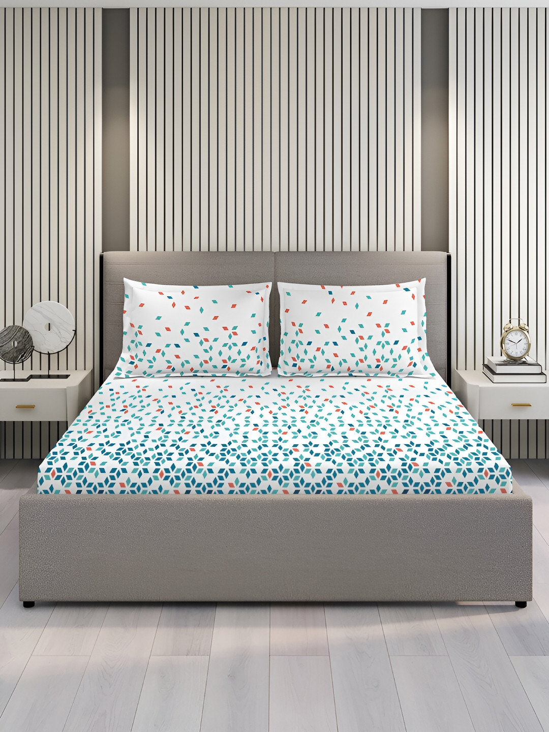 

Layers Blue & White Geometric Cotton 220 TC King Bedsheet with 2 Pillow Covers