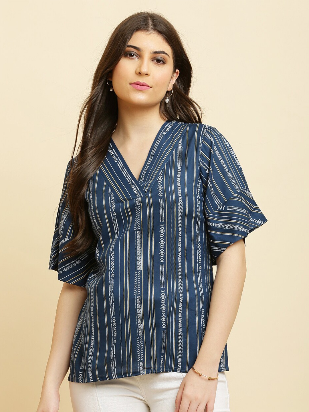 

HELLO DESIGN Vertical Stripes Extended Sleeves Top, Teal