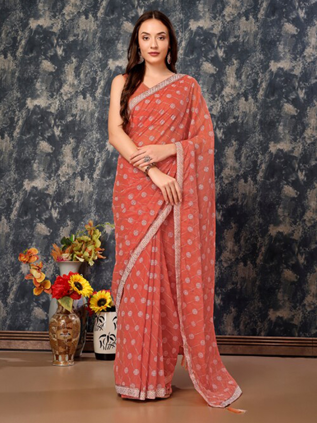 

Indian Women Ethnic Motifs Printed Saree, Peach