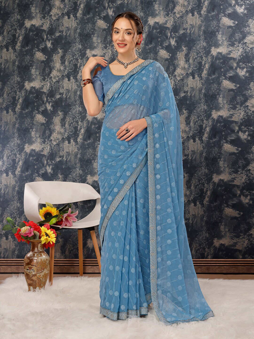 

Indian Women Floral Zari Pure Chiffon Saree, Blue