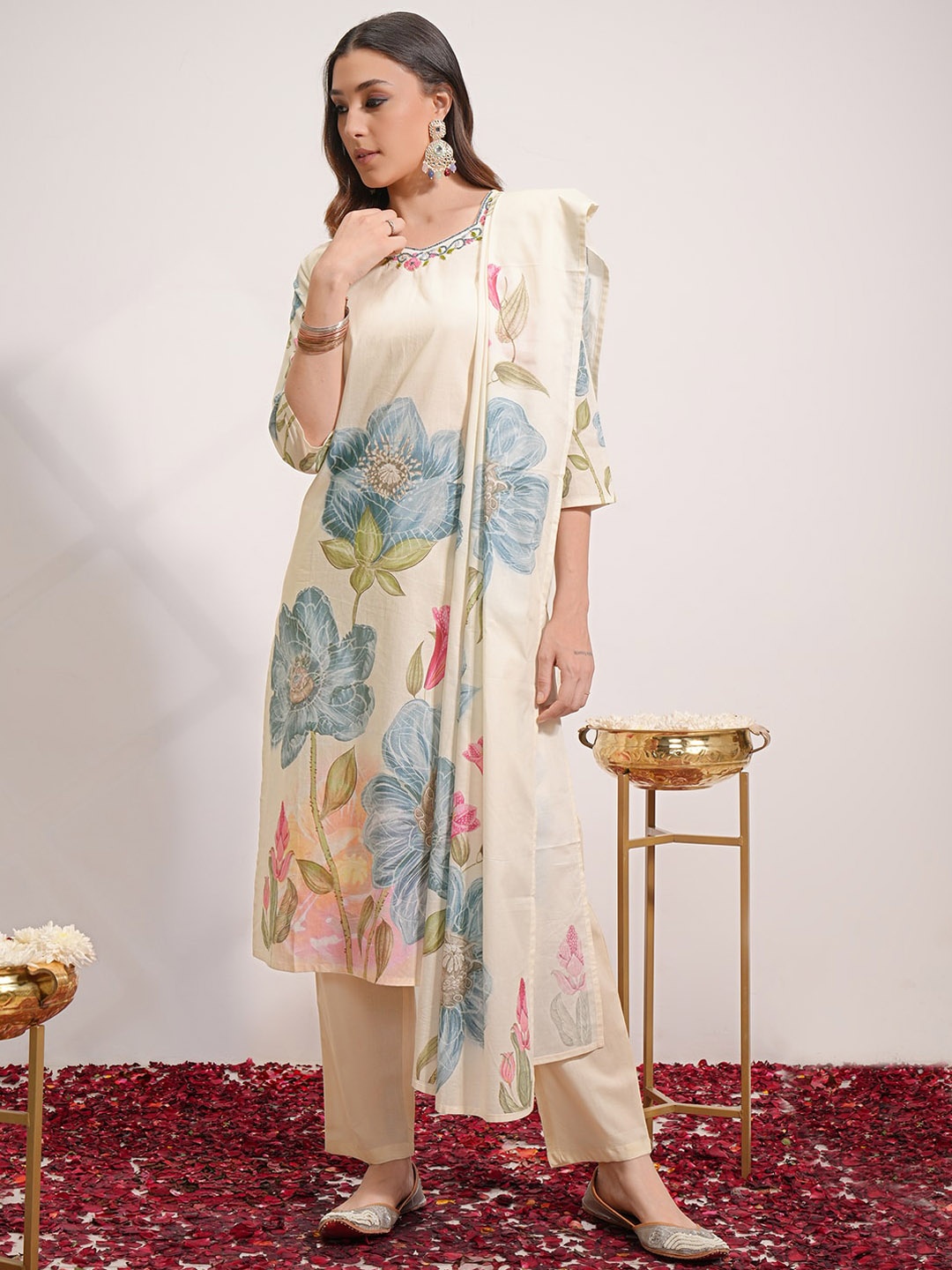

Vishudh Floral Printed Pure Cotton Straight Kurta & Trousers With Dupatta, Off white
