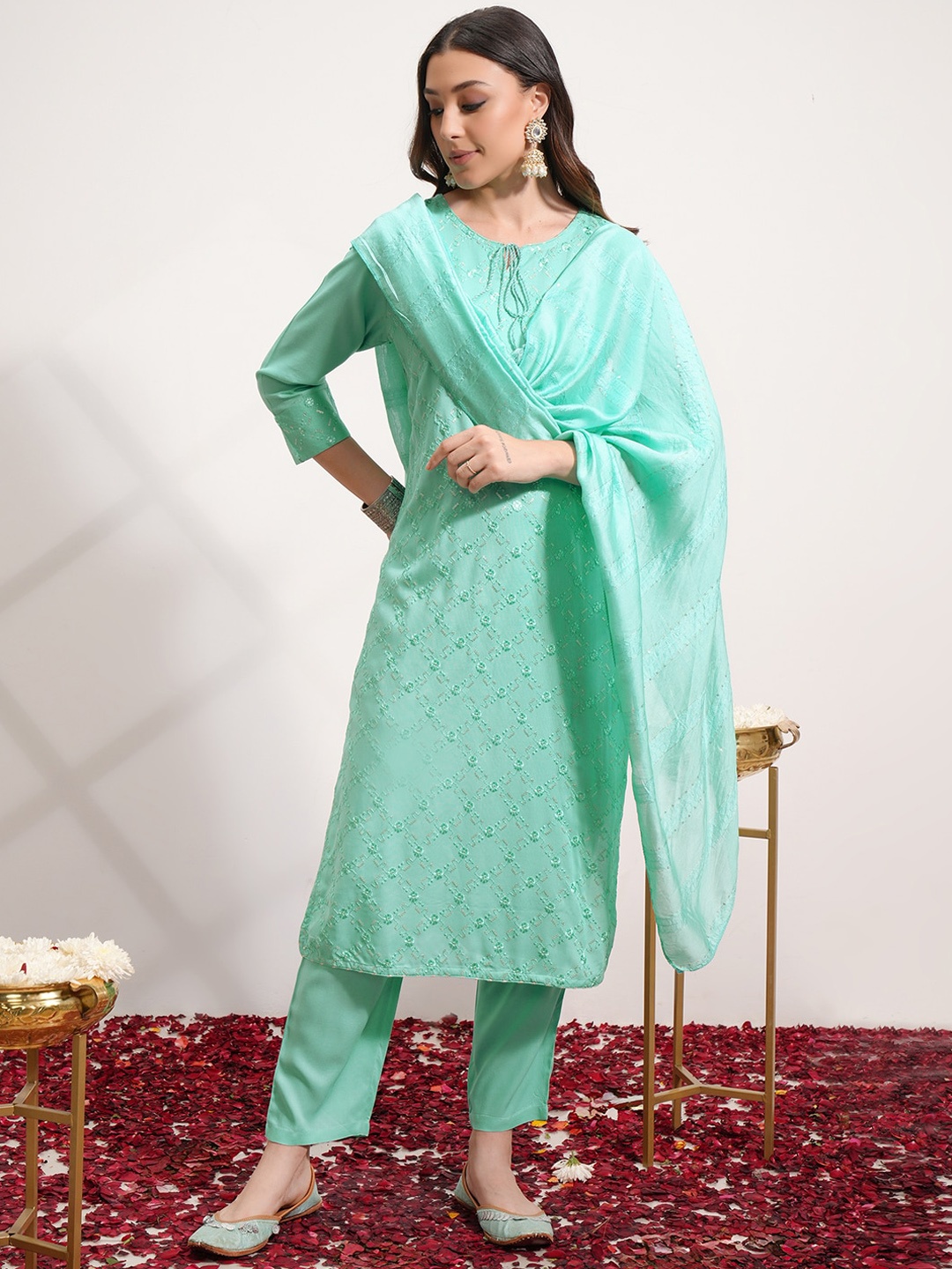 

Vishudh Ethnic Motifs Printed Regular Kurta with Trousers & With Dupatta, Green