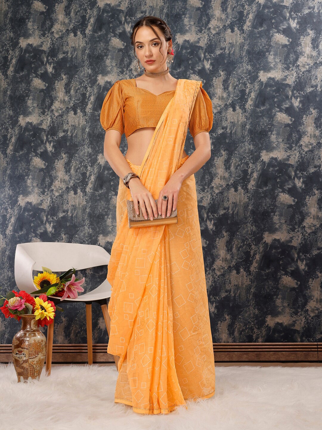

Indian Women Geometric Printed Pure Chiffon Saree, Yellow