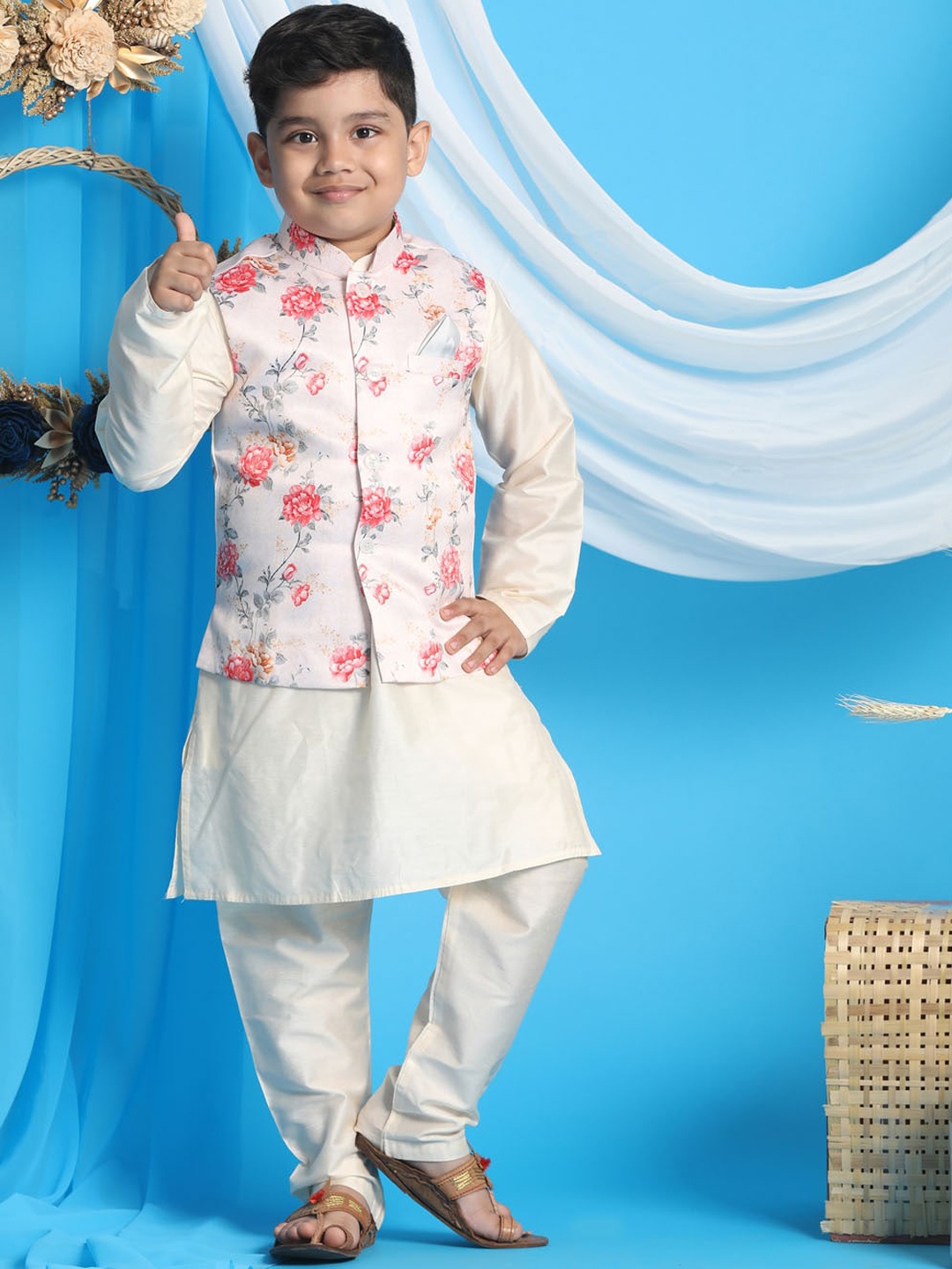 

VASTRAMAY Boys Mandarin Collar Kurta With Pyjama, Cream
