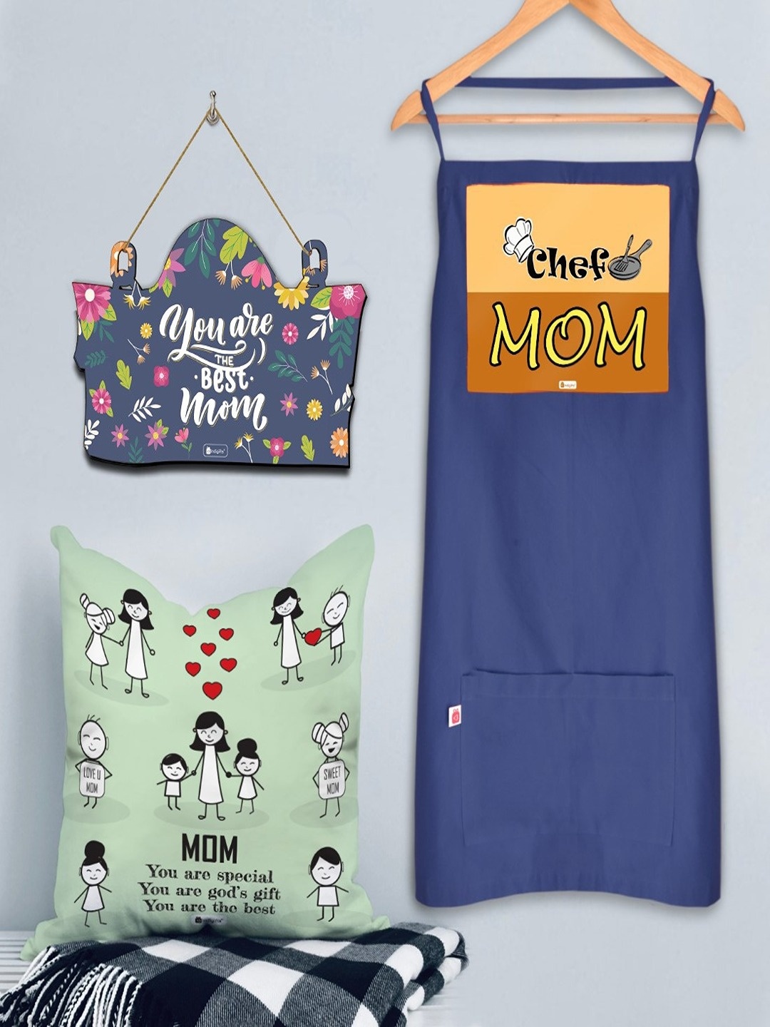 

Indigifts 3 Pcs Blue Printed Cushion Cover, Wall Hanging Apron Greeting Card Combo