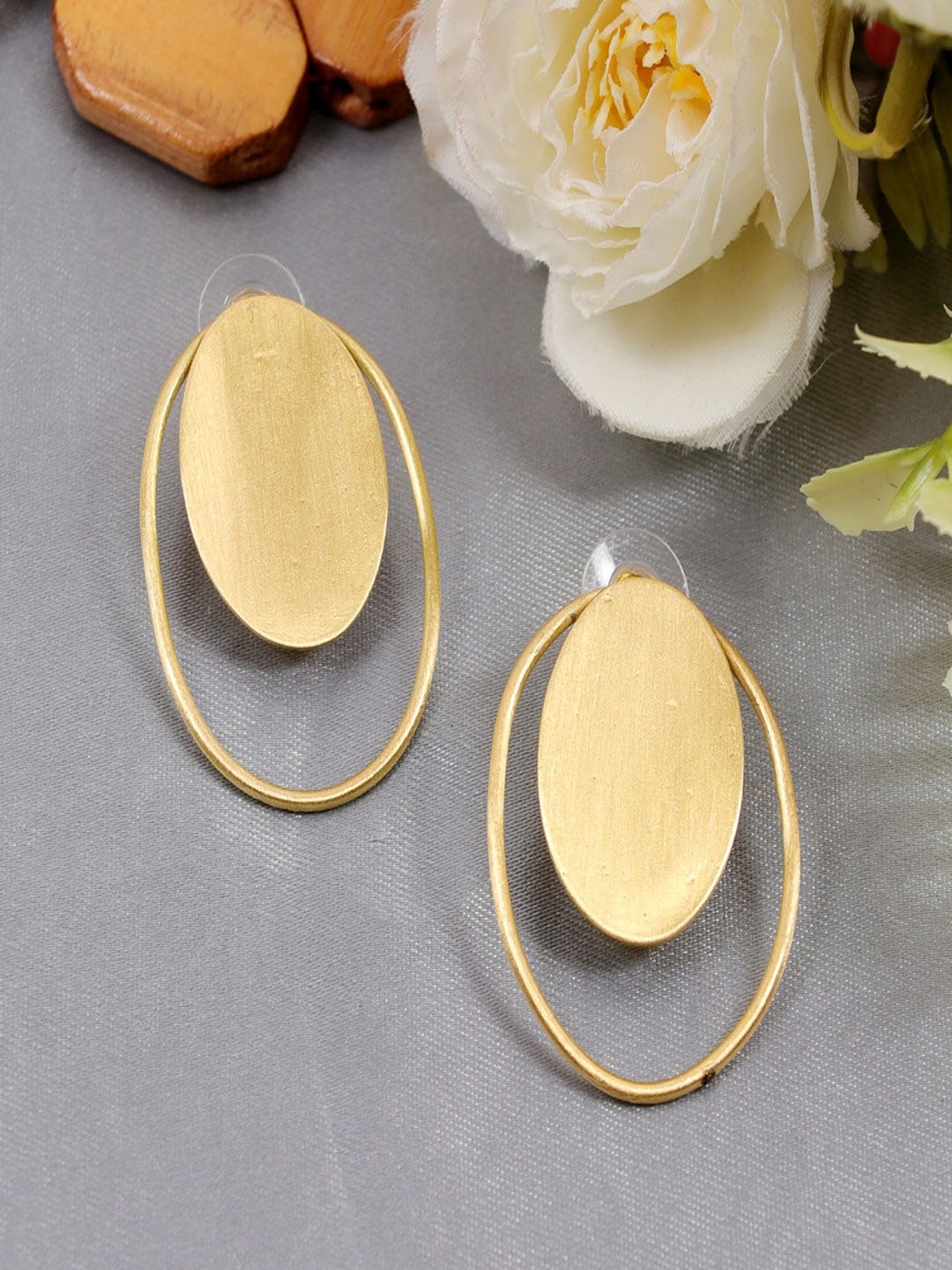 

UNIVERSITY TRENDZ Gold-Plated Anti-Tarnish Contemporary Drop Earrings