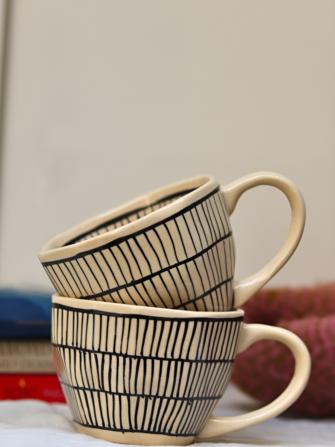

WEAVING HOMES Black & Cream 2 Pieces Printed Ceramic Glossy Cups 200 ml Each
