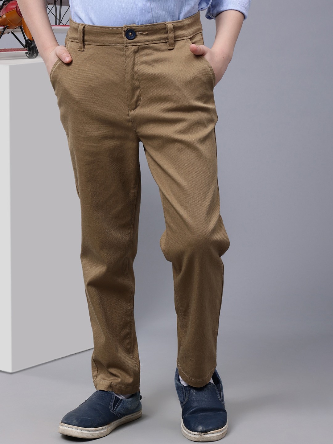 

One Friday Boys Relaxed Fit Mid-Rise Formal Trousers, Khaki