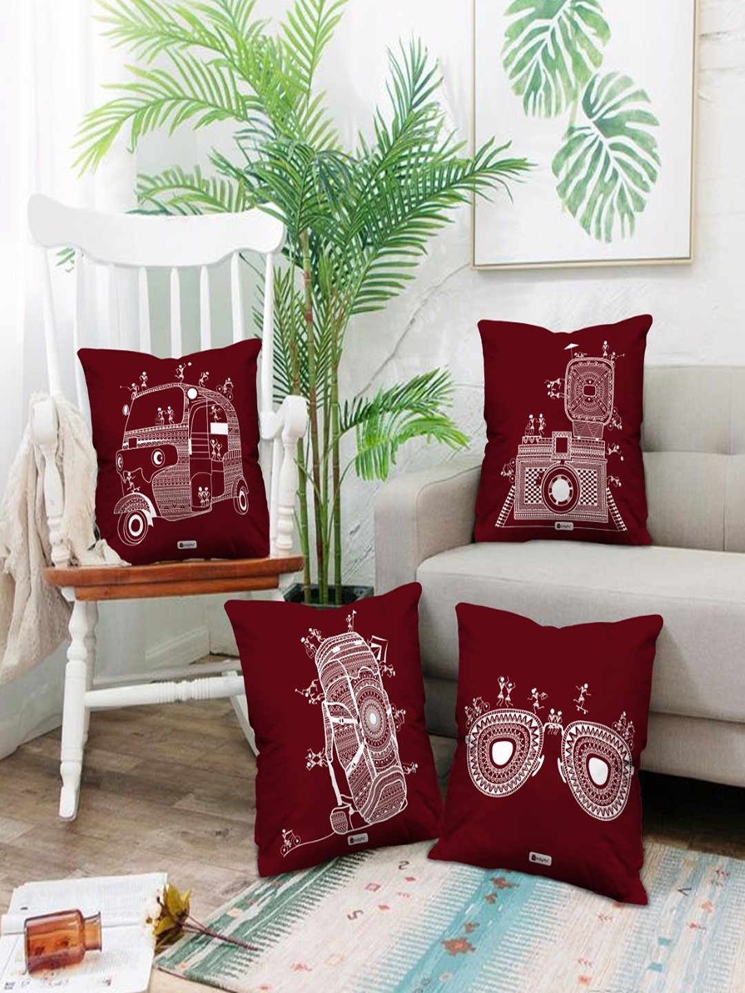 

Indigifts Maroon & White 4 Pieces Ethnic Motifs Square Cushion Covers