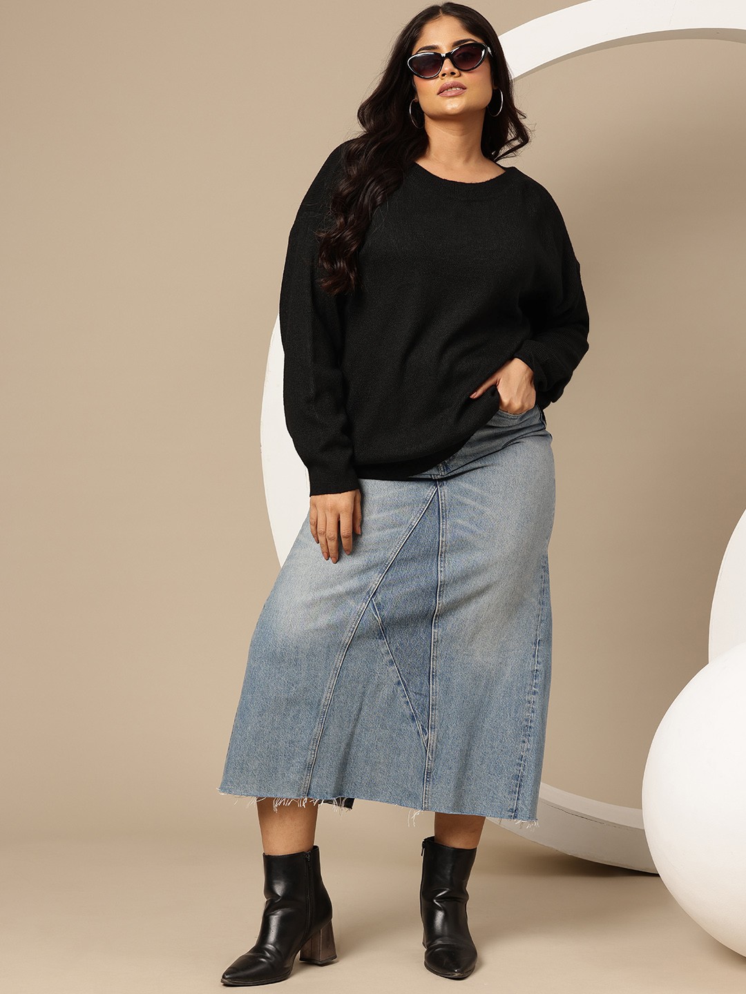 

Sztori Plus Size Drop-Shoulder Pullover, Black