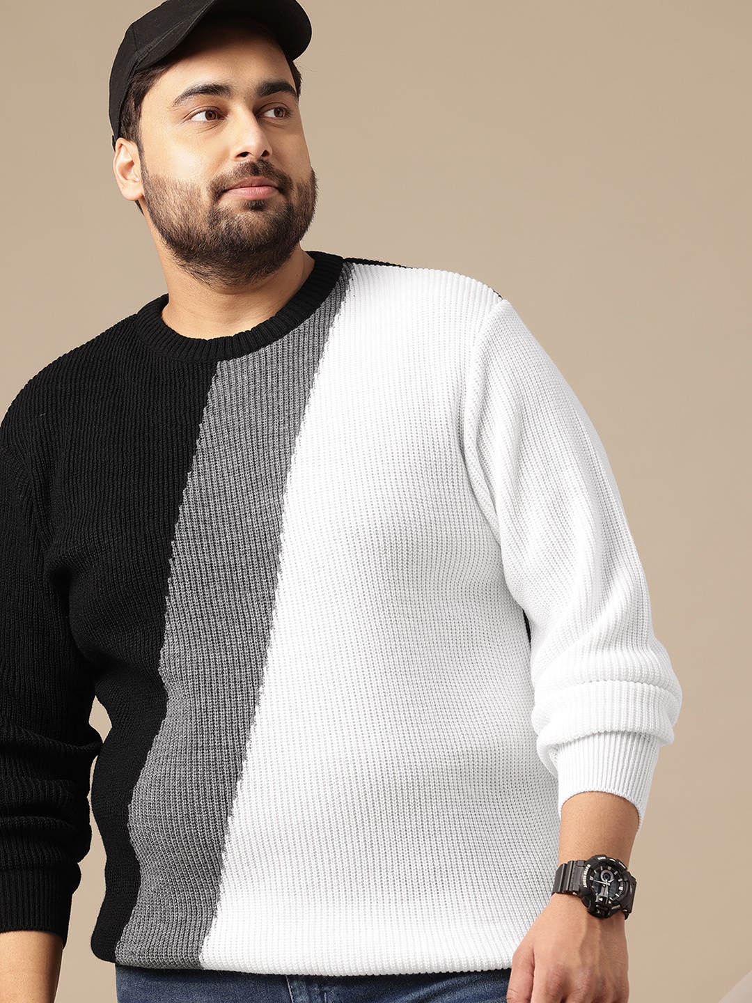 

Sztori Plus Size Acrylic Colourblocked Sweater, Black