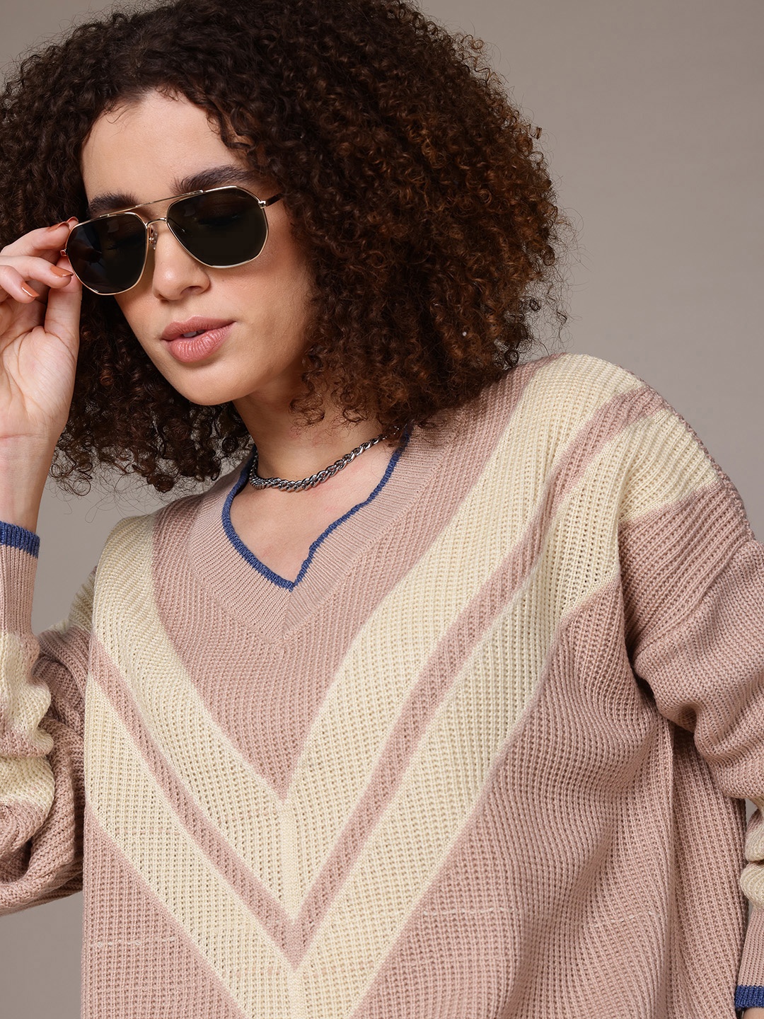 

The Roadster Lifestyle Co. Geometric Print Pure Acrylic Longline Pullover, Mauve