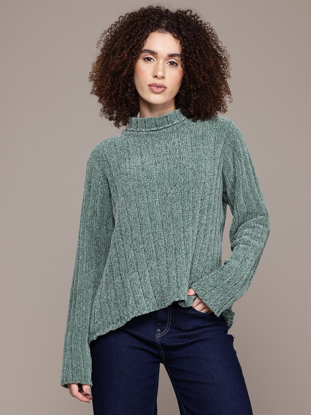 

The Roadster Lifestyle Co. Ribbed High-Low Hem High Neck Pullover, Green