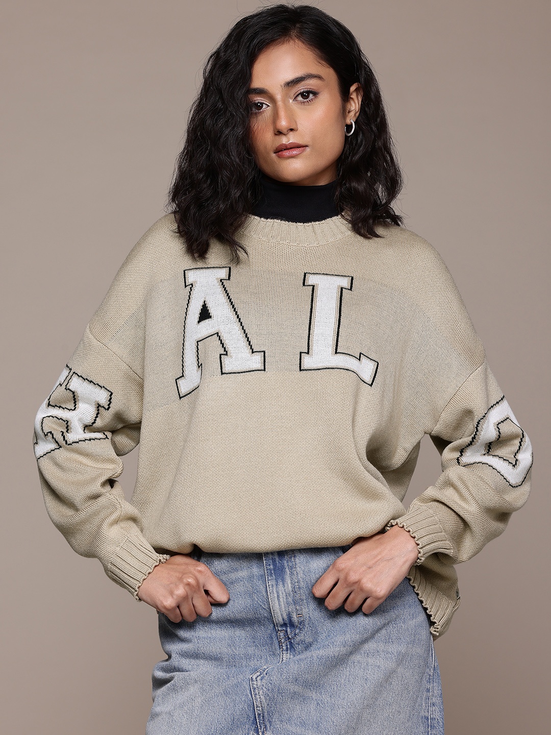 

The Roadster Lifestyle Co. Acrylic Typography Longline Pullover, Beige