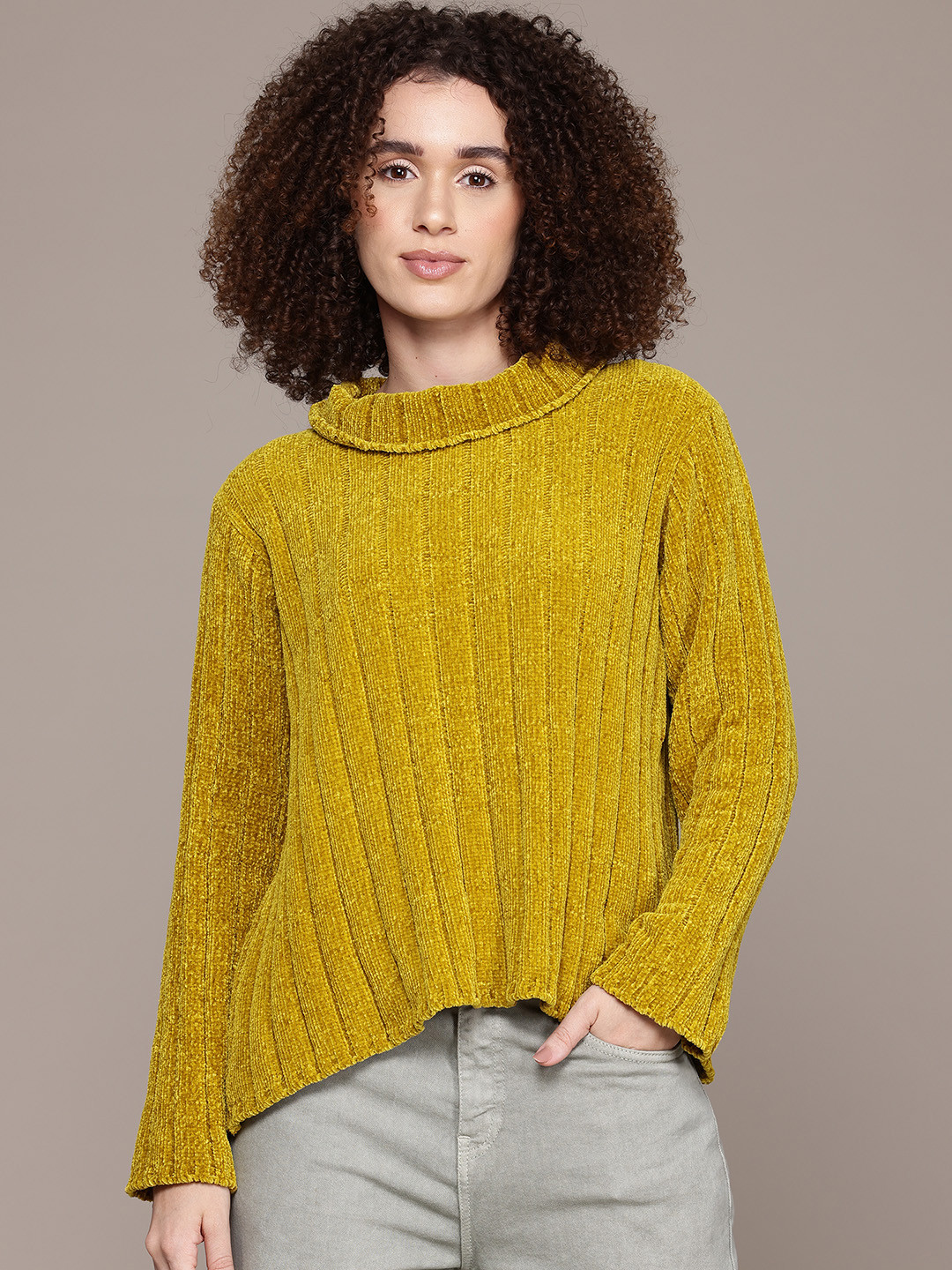 

The Roadster Lifestyle Co. Self-Striped Pullover, Mustard