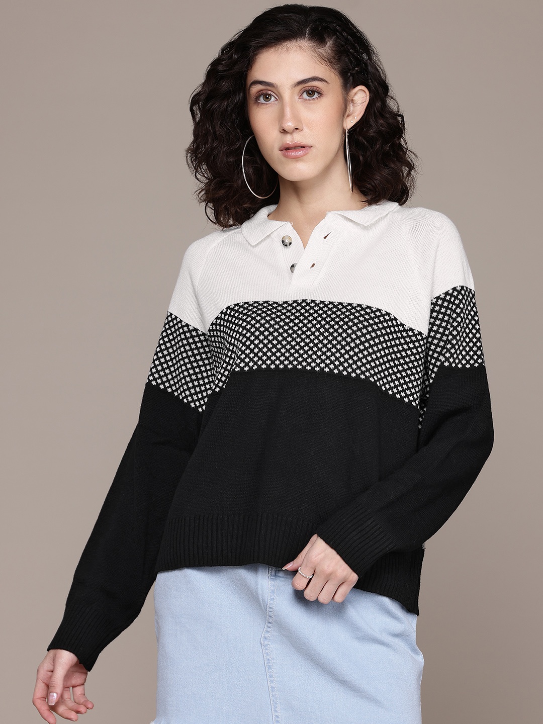 

The Roadster Lifestyle Co. Pure Acrylic Self-Design Colourblocked Pullover, Black