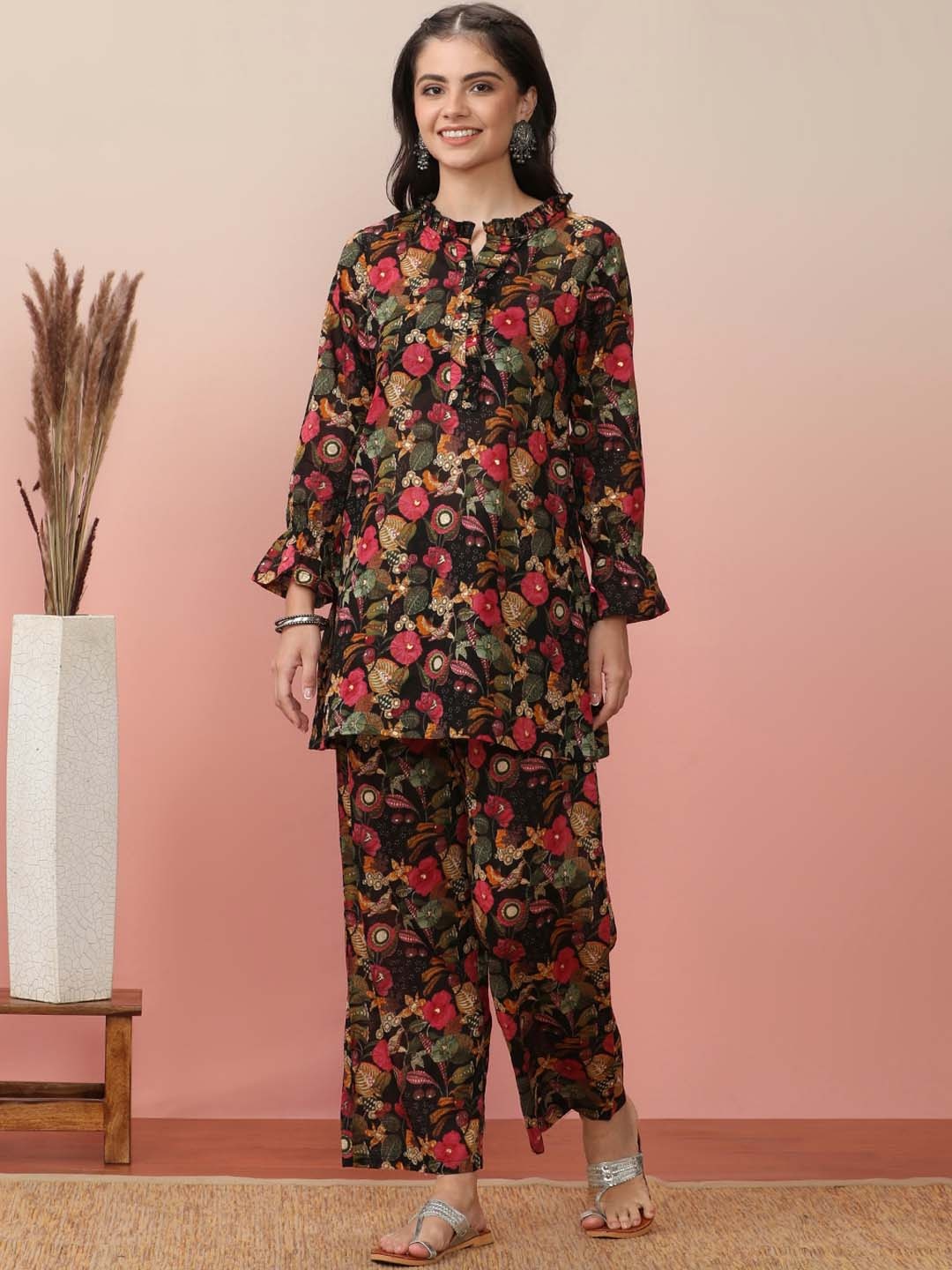 

Varanga Floral Printed Pure Cotton Tunic & Trousers, Black