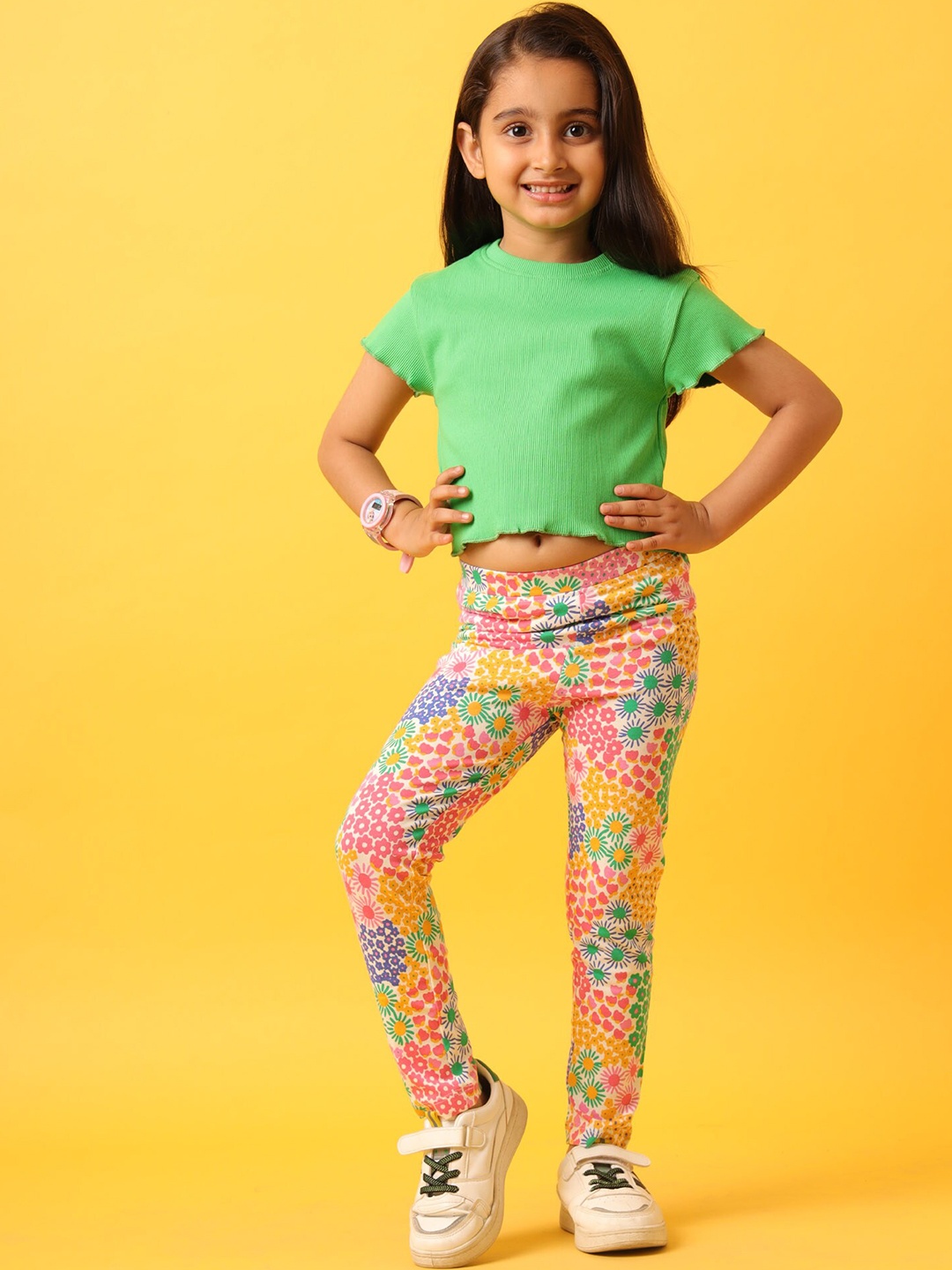 

Anthrilo Girls Striped T-shirt with Leggings, Green