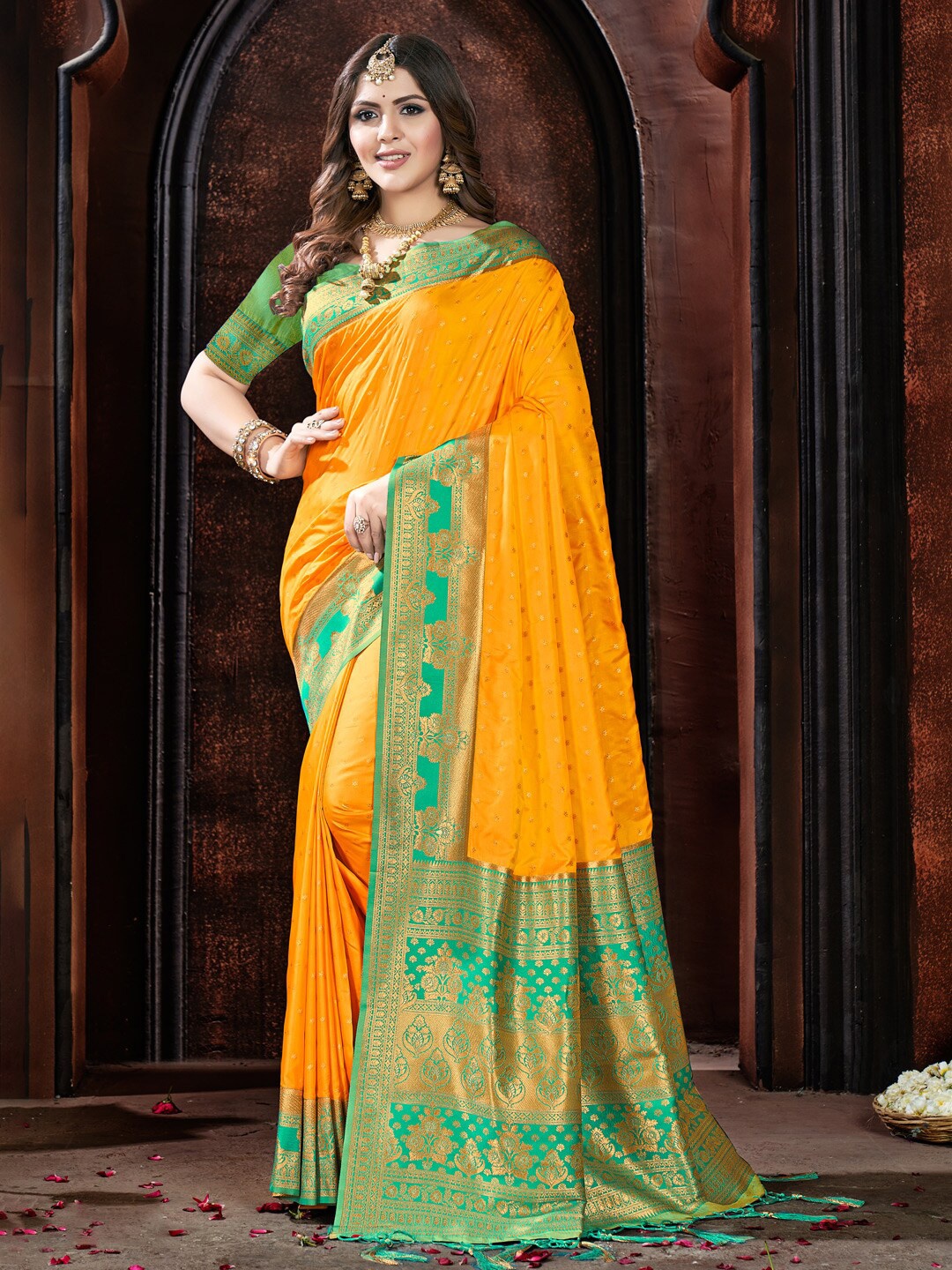 

Ishin Ethnic Woven Design Zari Saree, Yellow