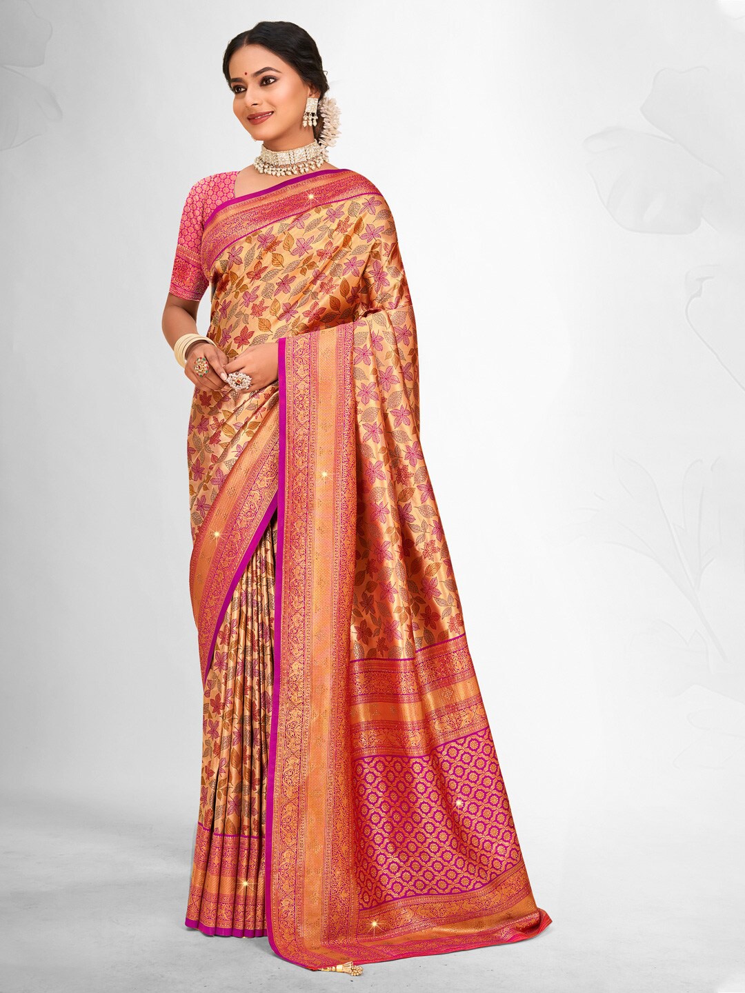 

Ishin Ethnic Motifs Woven Design Zari Silk Blend Banarasi Saree, Pink