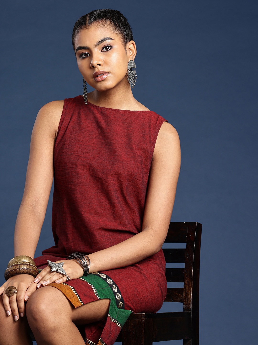 

Taavi Boat Neck Woven Festive A-Line Ethnic Dress, Maroon