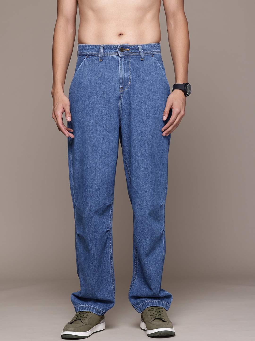 

Roadster The Life Co. Men Relaxed Fit Pure Cotton Jeans, Blue