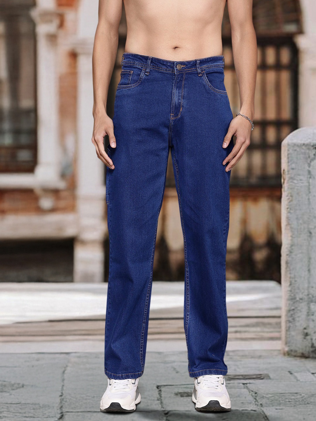 

The Roadster Lifestyle Co. Men Straight Fit Jeans, Blue