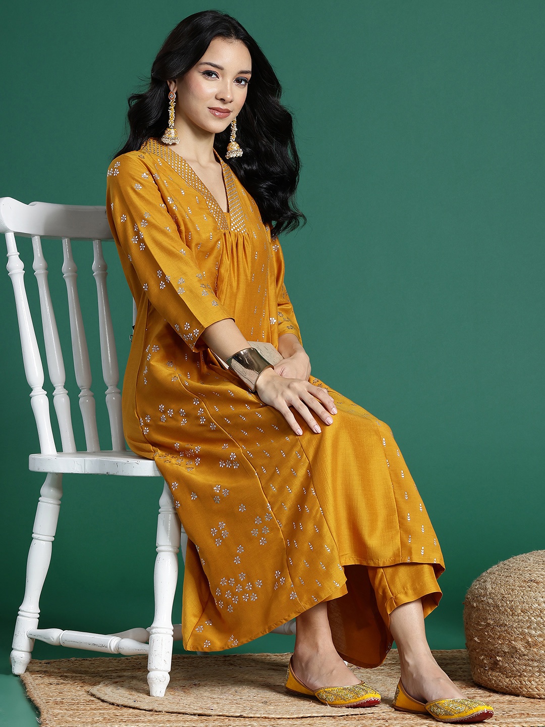 

Sangria Ethnic Motifs Foil Printed Panelled Kurta with Trousers, Mustard