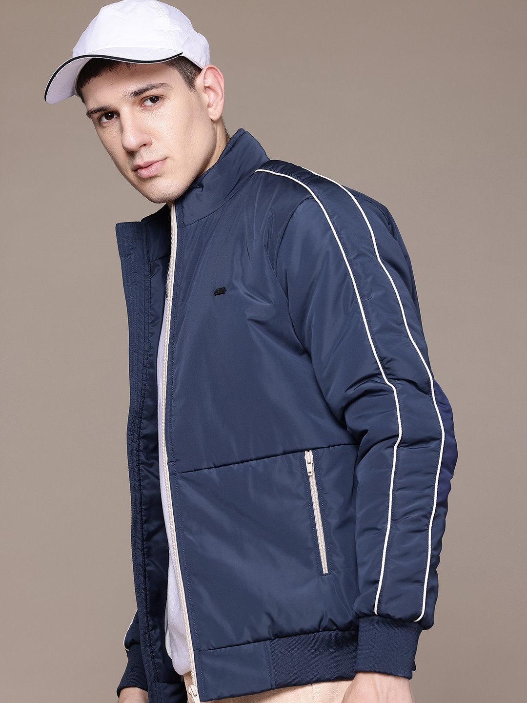 

Roadster Mock Collar Padded Jacket With Zippered Pockets, Navy blue