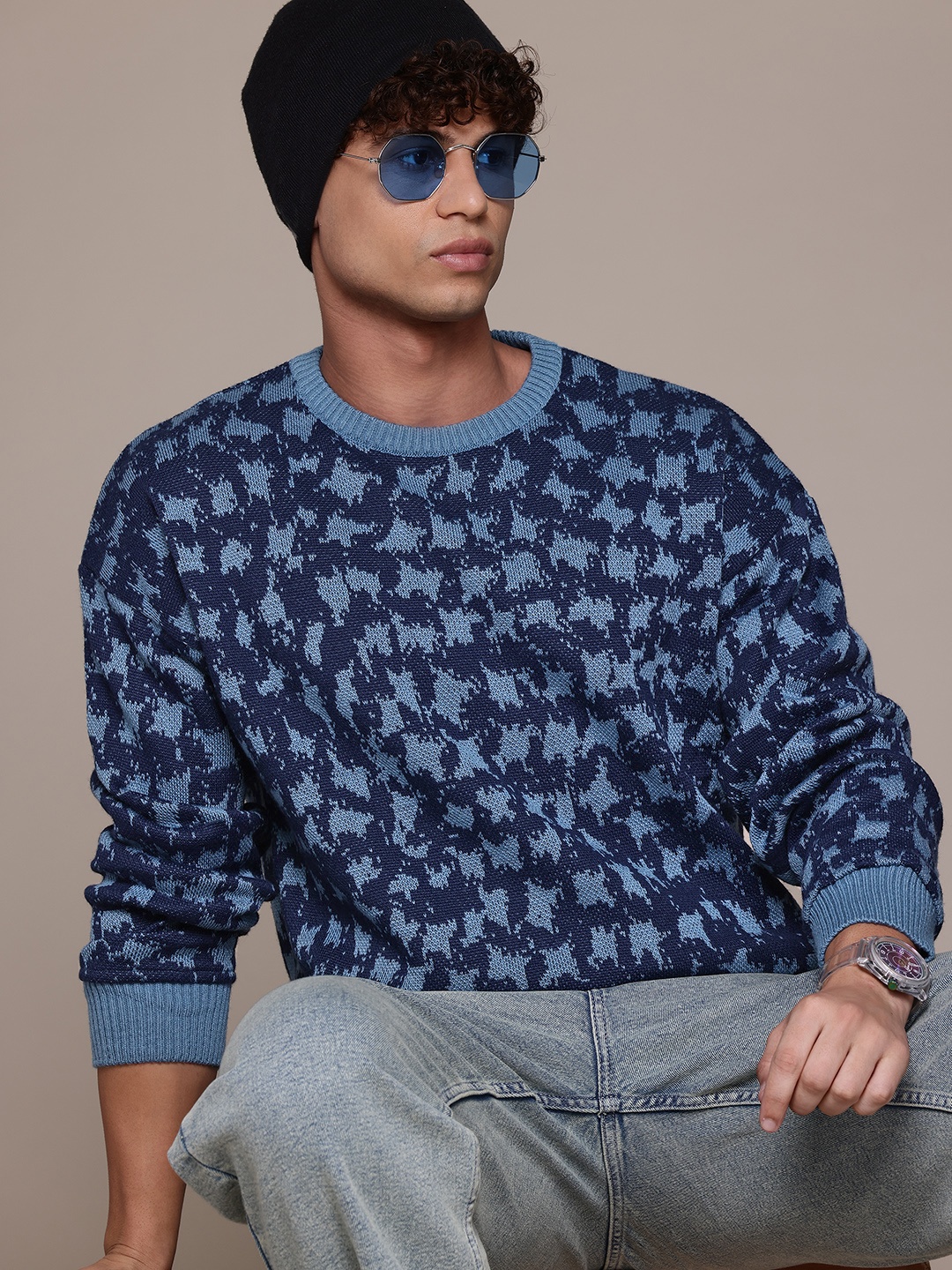 

The Roadster Lifestyle Co. Abstract Design Pullover, Navy blue